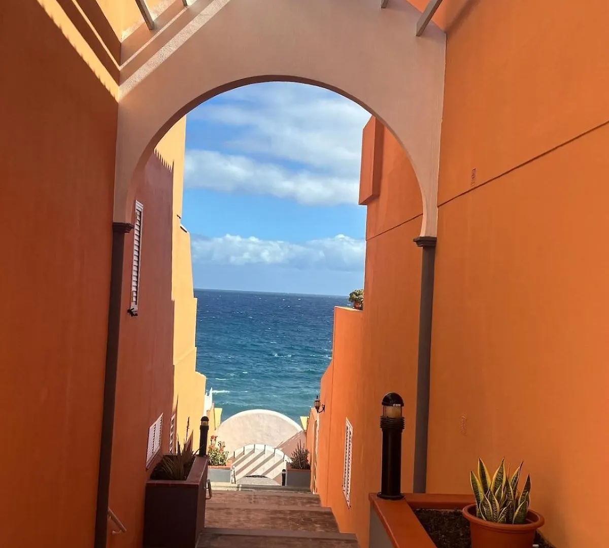 Ocean View Luxury Candelaria Apartment 西班牙